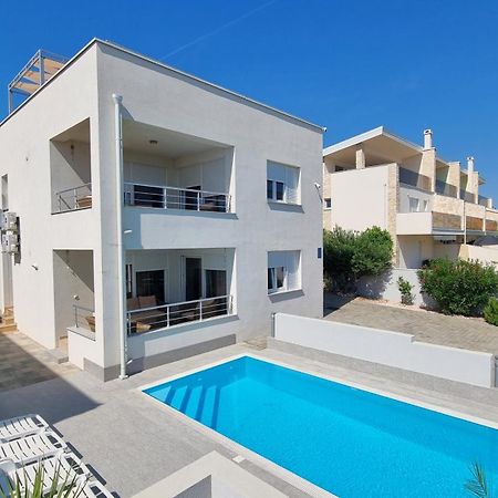 Apartments Le Mare - Pool, Sandstrand, Meerblick, W-Lan, Grill プリヴラカ エクステリア 写真