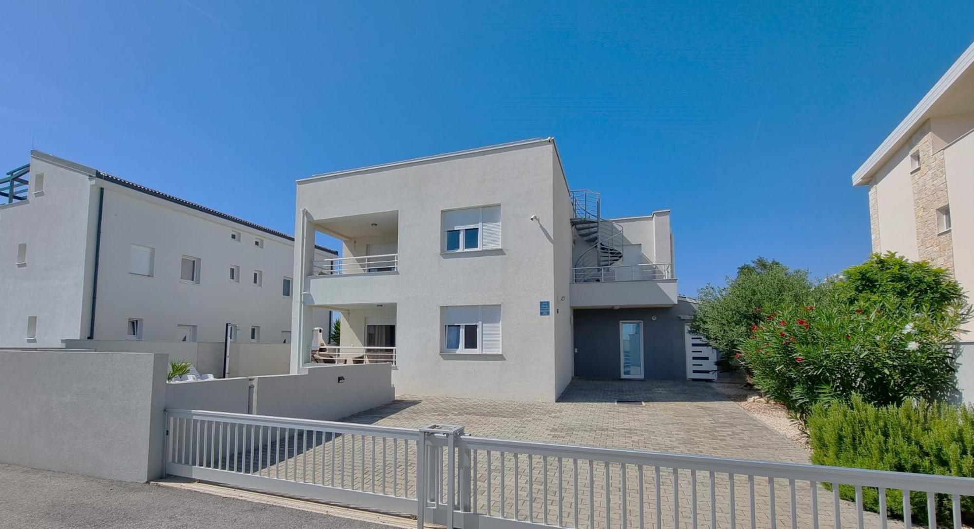 Apartments Le Mare - Pool, Sandstrand, Meerblick, W-Lan, Grill プリヴラカ エクステリア 写真